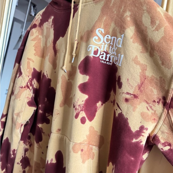 Send It To Darrell Hoodie - Picture 3 of 10